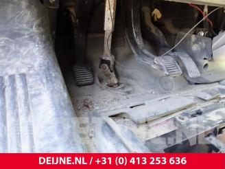 Peugeot Boxer Boxer (U9), Van, 2006 2.2 HDi 120 Euro 4 picture 18