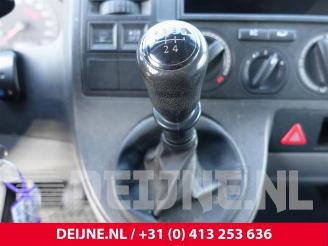 Volkswagen Transporter Transporter T5, Van, 2003 / 2015 1.9 TDi picture 30