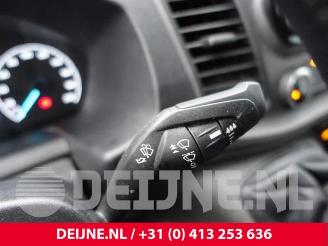 Ford Transit Transit Custom, Van, 2011 / 2023 2.0 TDCi 16V Eco Blue 130 mHEV picture 30