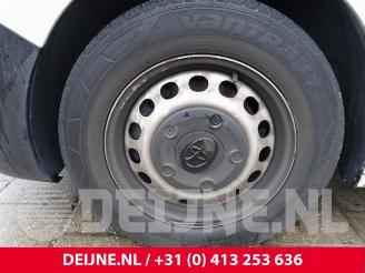 Toyota ProAce ProAce Verso, Bus, 2016 1.5 D-4D 120 picture 10