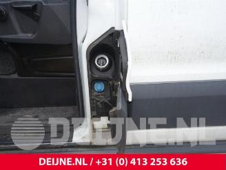 Ford Transit Transit, Van, 2013 2.0 TDCi 16V Eco Blue 130 picture 21