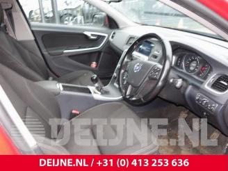 Volvo V-60 V60 I (FW/GW), Combi, 2010 / 2018 2.0 D3 20V picture 27