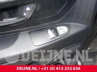 Mercedes Vito Vito Tourer (447.7), Bus, 2014 2.2 114 CDI 16V picture 16