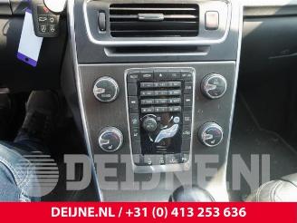 Volvo V-60 V60 I (FW/GW), Combi, 2010 / 2018 2.0 D3 20V picture 29