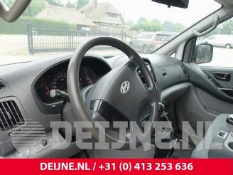 Hyundai H-300 H-300, Van, 2008 2.5 CRDi picture 20