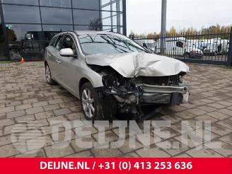 Vrakbiler auto Volvo V-60 V60 I (FW/GW), Combi, 2010 / 2018 2.0 D4 16V 2017/11