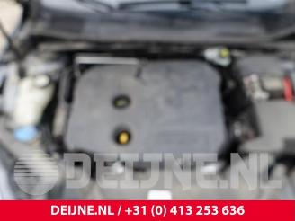 Volvo V-40 V40 (MV), Hatchback 5-drs, 2012 / 2019 1.6 D2 picture 35