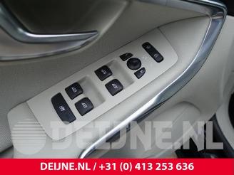 Volvo V-40 V40 (MV), Hatchback 5-drs, 2012 / 2019 1.6 D2 picture 20