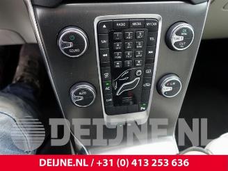 Volvo V-40 V40 (MV), Hatchback 5-drs, 2012 / 2019 1.6 D2 picture 28