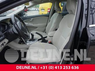 Volvo V-40 V40 (MV), Hatchback 5-drs, 2012 / 2019 1.6 D2 picture 21