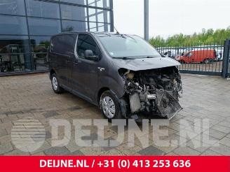 Vrakbiler auto Peugeot Expert Expert (VA/VB/VE/VF/VY), Van, 2016 2.0 Blue HDi 120 16V 2017/11
