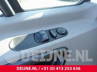 Volkswagen Crafter Crafter, Van, 2011 / 2016 2.0 BiTDI picture 19