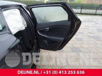 Volvo V-40 V40 (MV), Hatchback 5-drs, 2012 / 2019 2.0 D2 16V picture 29