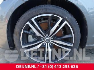 Volvo V-60 V60 II (ZW), Combi, 2018 2.0 T6 16V Twin Engine picture 10