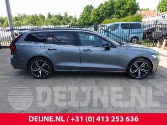 Volvo V-60 V60 II (ZW), Combi, 2018 2.0 T6 16V Twin Engine picture 8