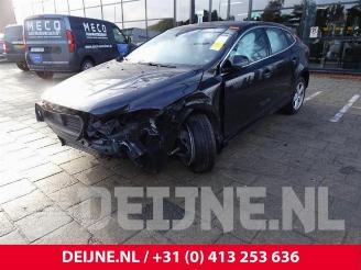 Volvo V-40 V40 (MV), Hatchback 5-drs, 2012 / 2019 1.6 D2 picture 3
