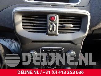 Volvo V-40 V40 (MV), Hatchback 5-drs, 2012 / 2019 1.6 D2 picture 25