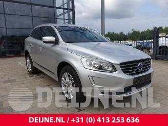 Vrakbiler auto Volvo Xc-60 XC60 I (DZ), SUV, 2008 / 2017 2.0 D4 16V 2015/1
