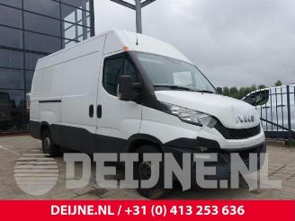 Démontage voiture Iveco New Daily New Daily VI, Van, 2014 33S15, 35C15, 35S15 2016/3