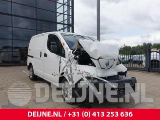 krockskadad bil bedrijf Nissan Nv200 NV 200 (M20M), Van, 2010 E-NV200 2019/7