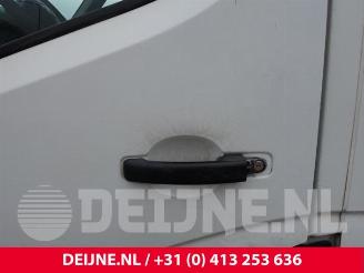 Renault Master Master III (MA/MB/MC/MD/MH/MF/MG/MH), Van, 2010 2.3 dCi 16V picture 15