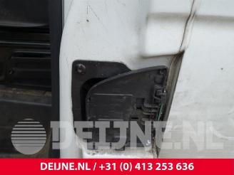 Renault Master Master III (MA/MB/MC/MD/MH/MF/MG/MH), Van, 2010 2.3 dCi 16V picture 17