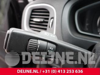 Volvo V-40 V40 (MV), Hatchback 5-drs, 2012 / 2019 2.0 D2 16V picture 23