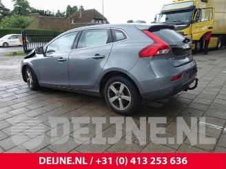 Volvo V-40 V40 (MV), Hatchback 5-drs, 2012 / 2019 2.0 T2 16V picture 5