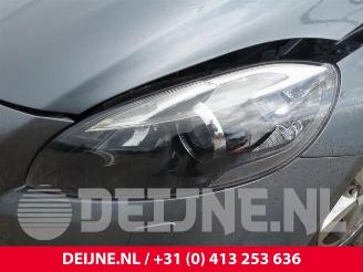 Volvo V-40 V40 (MV), Hatchback 5-drs, 2012 / 2019 2.0 T2 16V picture 34