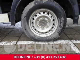 Toyota Dyna Dyna 100/150, Chassis-Cabine, 2001 2.5D4-D 90 16V picture 29