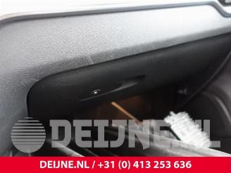 Volvo V-60 V60 II (ZW), Combi, 2018 2.0 T5 16V picture 31
