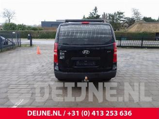 Hyundai H-300 H-300, Van, 2008 2.5 CRDi picture 6