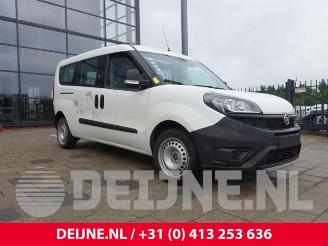 Coche siniestrado Fiat Doblo Doblo Cargo (263), Van, 2010 1.4 16V 2018/9