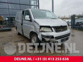 Uttjänta bilar auto Volkswagen Transporter Transporter T5, Van, 2003 / 2015 1.9 TDi 2009/1