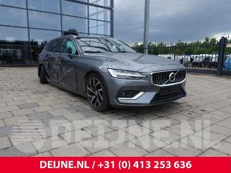 Salvage car Volvo V-60 V60 II (ZW), Combi, 2018 2.0 D4 16V 2019/2