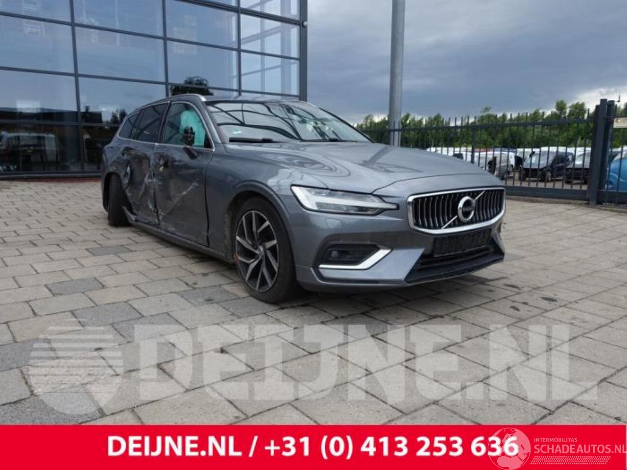Volvo V-60 V60 II (ZW), Combi, 2018 2.0 D4 16V