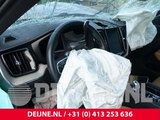 Volvo Xc-60 XC60 II (UZ), SUV, 2017 2.0 T8 16V Recharge, Twin Engine AWD picture 21