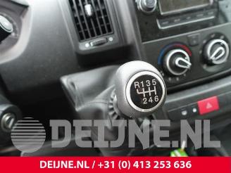 Peugeot Boxer Boxer (U9), Van, 2006 2.0 BlueHDi 130 picture 28