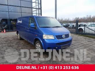 Auto da rottamare Volkswagen Transporter Transporter T5, Van, 2003 / 2015 2.5 TDi 2006/9