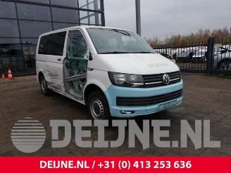 Vrakbiler auto Volkswagen Transporter Transporter T6, Van, 2015 / 2024 2.0 TDI 150 2017/10