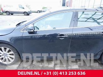 Volvo V-40 V40 (MV), Hatchback 5-drs, 2012 / 2019 1.6 D2 picture 15