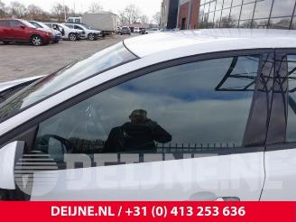 Volvo V-40 V40 (MV), Hatchback 5-drs, 2012 / 2019 1.6 D2 picture 13