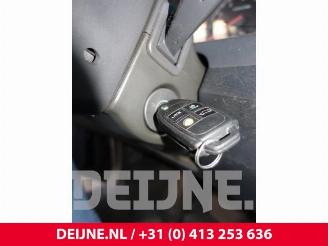 Volvo Xc-70 XC70 (SZ), SUV, 2000 / 2007 XC70 2.4 T 20V picture 22