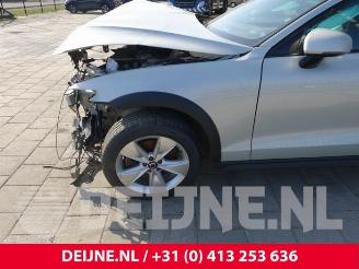 Volvo V-60 V60 Cross Country I (FZ), Combi, 2010 / 2018 2.0 D3 16V picture 8
