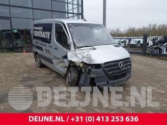 Salvage car Mercedes Sprinter Sprinter 3t (910.6), Van, 2018 / 2025 215 CDI 2.0 D FWD 2022/8