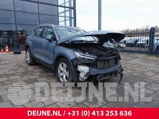 Vrakbiler auto Volvo XC40 XC40 (XZ), SUV, 2017 2.0 D3 16V 2019/7