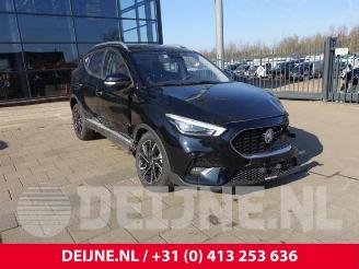 Salvage car MG ZS ZS, SUV, 2019 1.0 T-GDI 12V 2024/6