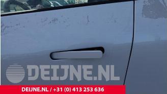 Xpeng G6 G6, SUV, 2023 RWD Standard Range 66 kWh picture 15