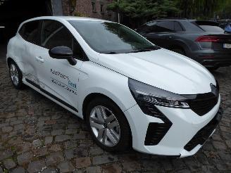 Renault Clio Evolution Hybrid automatic picture 5