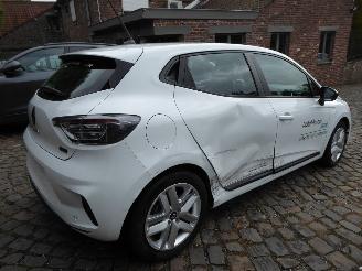 Renault Clio Evolution Hybrid automatic picture 7